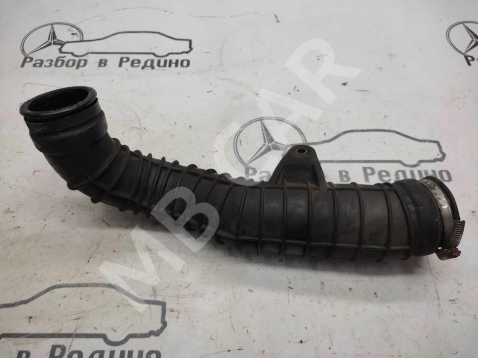 Патрубок турбины MERCEDES-BENZ Vito W638 (1996 - 2003) фото 1 — Разборка Мерседес