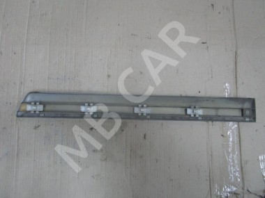 Молдинг двери MERCEDES-BENZ E-класс W210/S210 (1995 - 1999) — Разборка Мерседес