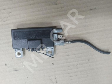 Усилитель антенны MERCEDES-BENZ E-класс W210/S210 рестайлинг (1999 - 2003) — Разборка Мерседес