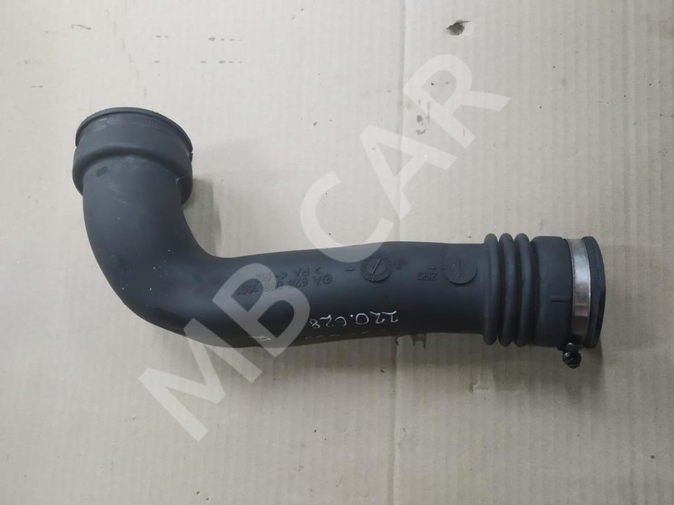 Патрубок воздушный MERCEDES-BENZ S-класс W220 рестайлинг (2002 - 2005) фото 1 — Разборка Мерседес