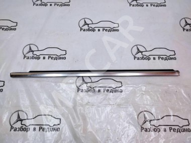 Молдинг стекла двери MERCEDES-BENZ R-класс W251 (2005 - 2007) — Разборка Мерседес