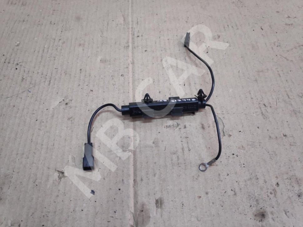 Антенна MERCEDES-BENZ M-класс W163 рестайлинг (2001 - 2005) фото 1 — Разборка Мерседес