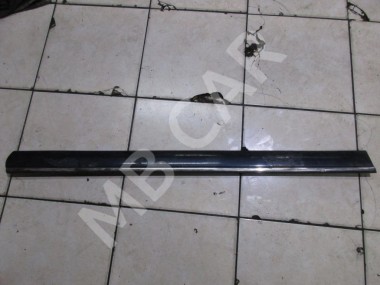 Молдинг двери MERCEDES-BENZ E-класс W210/S210 (1995 - 1999) — Разборка Мерседес