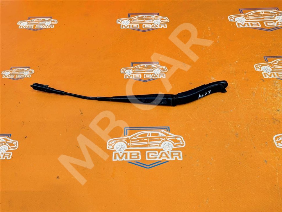 Поводок дворников MERCEDES-BENZ M-класс W164 (2005 - 2008) фото 1 — Разборка Мерседес