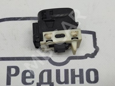 Кнопка стеклоподъемников MERCEDES-BENZ C-класс W203/S203/CL203 рестайлинг (2004 - 2008) — Разборка Мерседес
