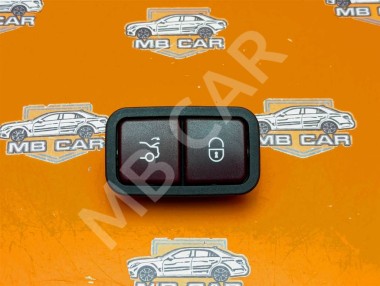 Кнопка закрытия багажника MERCEDES-BENZ S-класс W222/C217/A217 (2013 - 2017) — Разборка Мерседес
