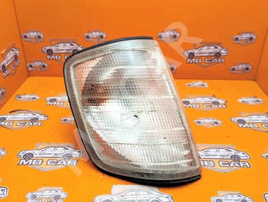 Поворотник правый MERCEDES-BENZ E-класс W124/S124/C124/A124 (1984 - 1997) — Разборка Мерседес