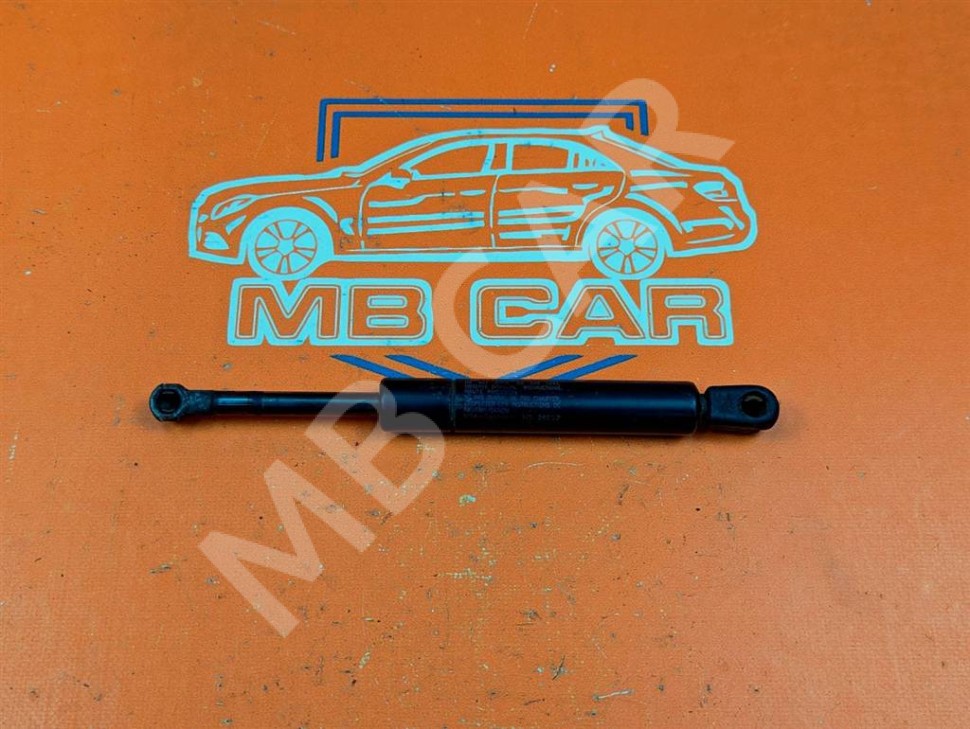 Амортизатор капота MERCEDES-BENZ M-класс AMG W163 рестайлинг (2001 - 2005) фото 1 — Разборка Мерседес