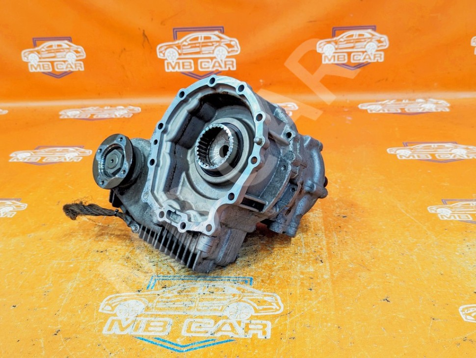 Раздаточная коробка MERCEDES-BENZ C-класс W203/S203/CL203 (2000 - 2004) фото 1 — Разборка Мерседес