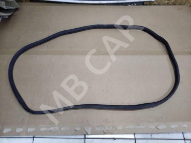 Уплотнитель дверного проема ( на кузове ) MERCEDES-BENZ GLE-класс AMG W166 (2015 - 2019) — Разборка Мерседес