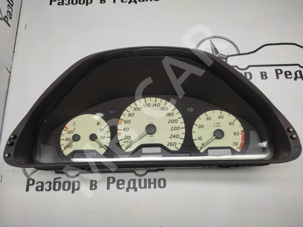 Щиток приборов MERCEDES-BENZ CLK-класс C208/W208 (1997 - 2000) фото 1 — Разборка Мерседес