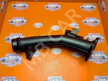 Патрубок воздушный MERCEDES-BENZ A-класс W176 рестайлинг (2015 - 2018) — Разборка Мерседес