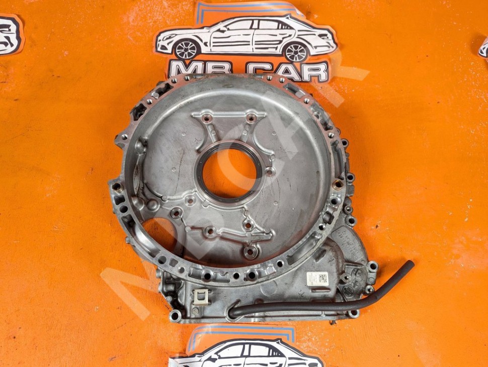 Крышка картера ГРМ MERCEDES-BENZ C-класс W204/S204/С204 рестайлинг (2011 - 2015) фото 1 &mdash; Разборка Мерседес