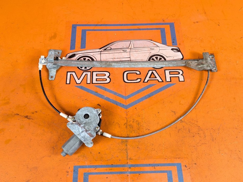Стеклоподъемник передний правый MERCEDES-BENZ V-класс W638/W639 (1996 - 2003) V 220 2.1 D AT (122 л.с.) фото 1 &mdash; Разборка Мерседес