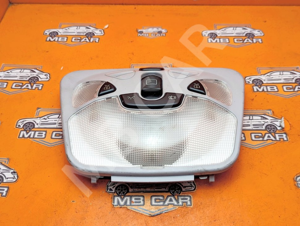 Плафон салона MERCEDES-BENZ C-класс W203/S203/CL203 рестайлинг (2004 - 2008) фото 1 &mdash; Разборка Мерседес