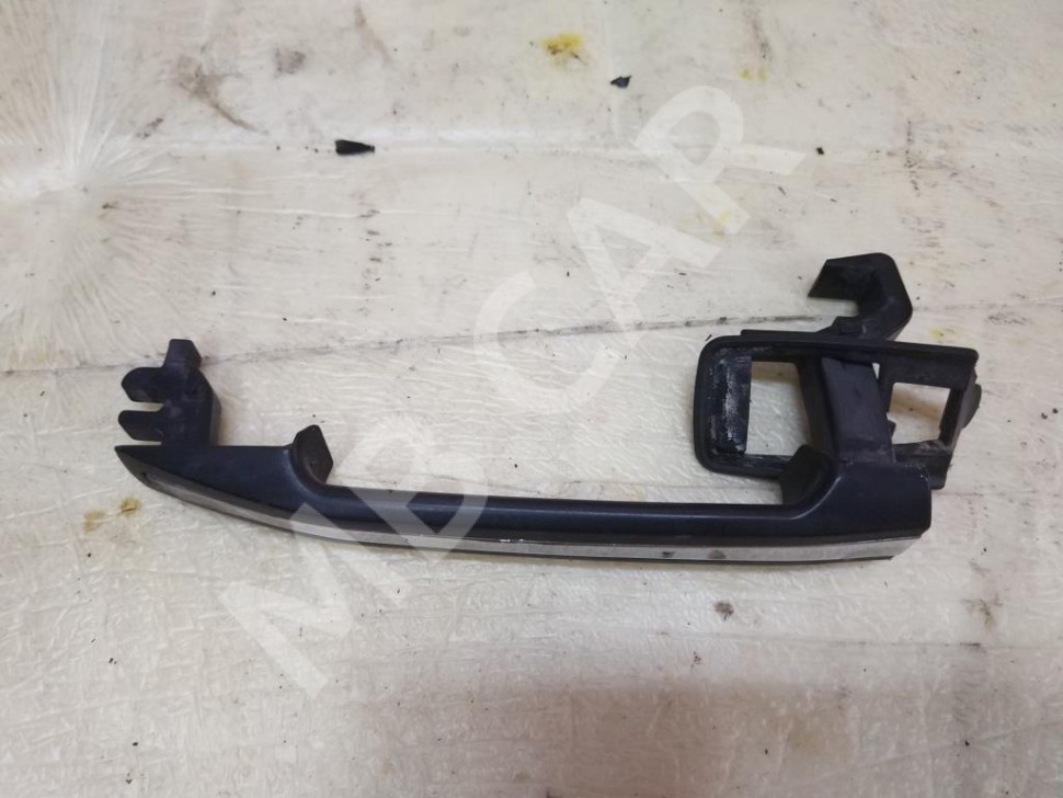 Ручка двери наружняя MERCEDES-BENZ W124 W124/S124/C124/A124 (1984 - 1993) фото 1 — Разборка Мерседес