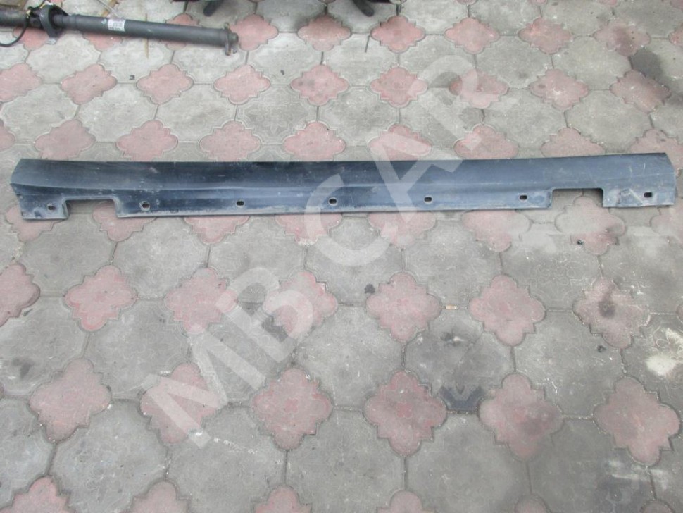 Порог пластиковый правый MERCEDES-BENZ E-класс W212/S212/C207/A207 (2009 - 2013) фото 1 — Разборка Мерседес