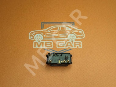 Кнопка стеклоподъемников MERCEDES-BENZ S-класс W140 (1991 - 1998) — Разборка Мерседес