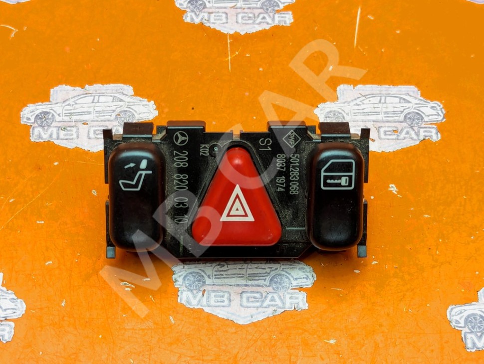 Кнопка аварийной сигнализации MERCEDES-BENZ E-класс W210/S210 рестайлинг (1999 - 2003) фото 1 — Разборка Мерседес