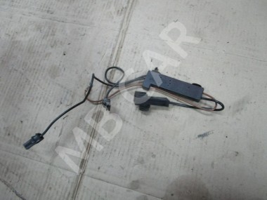 Антенна MERCEDES-BENZ C-класс W204/S204 (2006 - 2011) — Разборка Мерседес