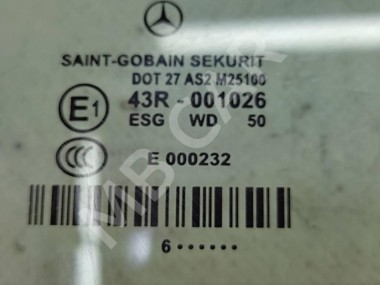 Стекло переднее правое MERCEDES-BENZ CLS-класс C219 (2004 - 2008) — Разборка Мерседес