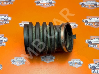 Патрубок воздушный MERCEDES-BENZ E-класс W210/S210 (1995 - 1999) — Разборка Мерседес