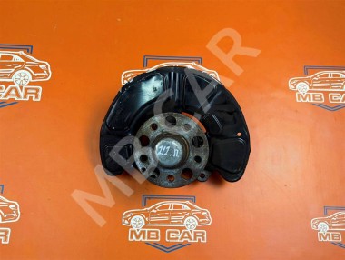 Кулак поворотный передний левый MERCEDES-BENZ E-класс W212/S212/C207/A207 рестайлинг (2013 - 2016) — Разборка Мерседес