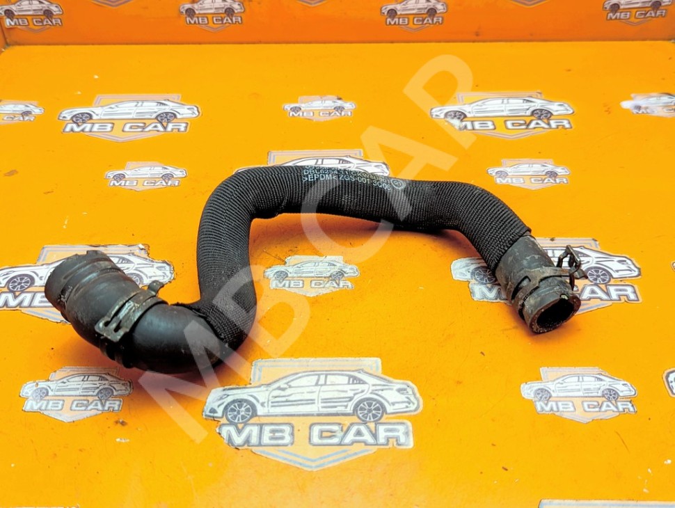 Патрубок ОЖ MERCEDES-BENZ A-класс W169 (2004 - 2008) фото 1 &mdash; Разборка Мерседес