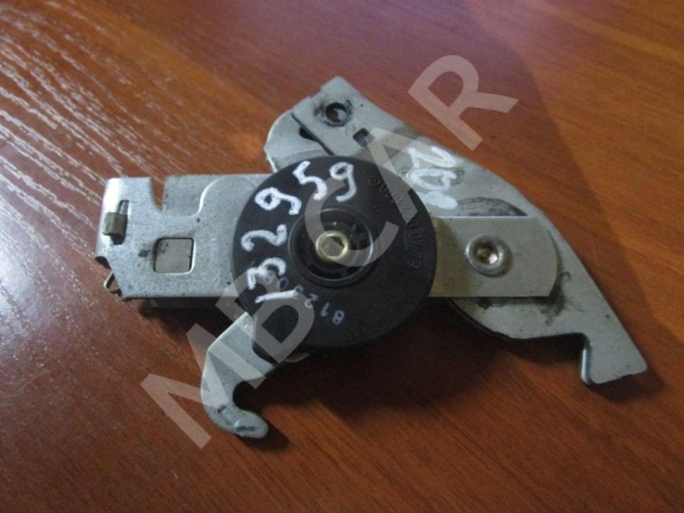 Механизм ручника MERCEDES-BENZ CLK-класс C208/W208 рестайлинг (1999 - 2003) фото 1 — Разборка Мерседес