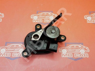 Сервопривод заслонок MERCEDES-BENZ C-класс W203/S203/CL203 (2000 - 2004) — Разборка Мерседес