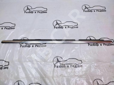 Молдинг стекла двери MERCEDES-BENZ R-класс W251 (2005 - 2007) — Разборка Мерседес