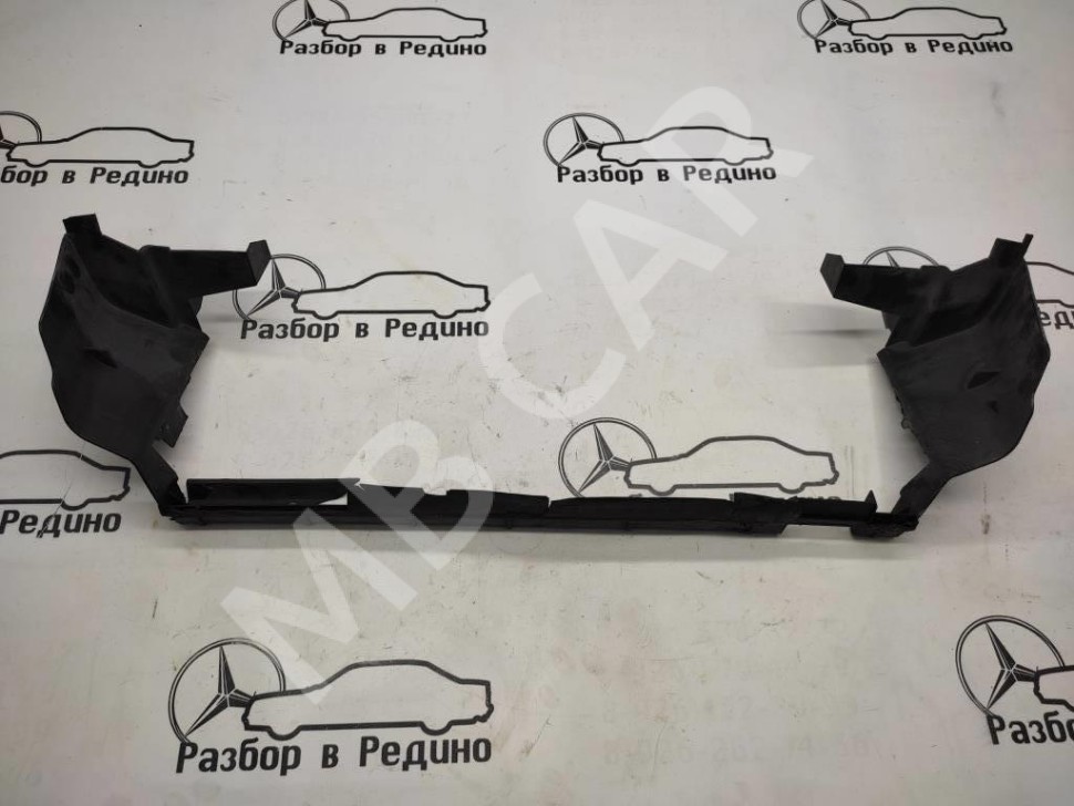 Кожух радиатора MERCEDES-BENZ E-класс W211/S211 (2002 - 2006) фото 1 — Разборка Мерседес