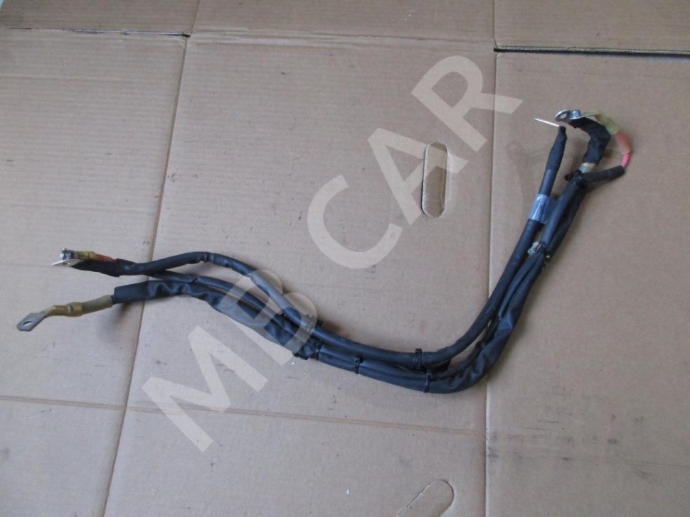 Провод плюсовой MERCEDES-BENZ E-класс W213/S213/C238/A238 (2016 - 2021) фото 1 — Разборка Мерседес