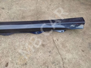 Порог пластиковый правый MERCEDES-BENZ R-класс W251 (2005 - 2007) — Разборка Мерседес