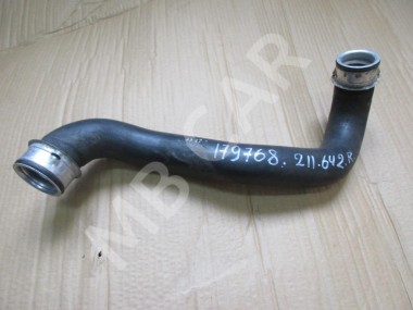 Патрубок радиатора MERCEDES-BENZ E-класс W211/S211 (2002 - 2006) — Разборка Мерседес