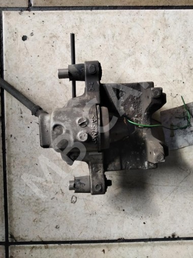 Суппорт задний правый MERCEDES-BENZ C-класс W204/S204 (2006 - 2011) — Разборка Мерседес