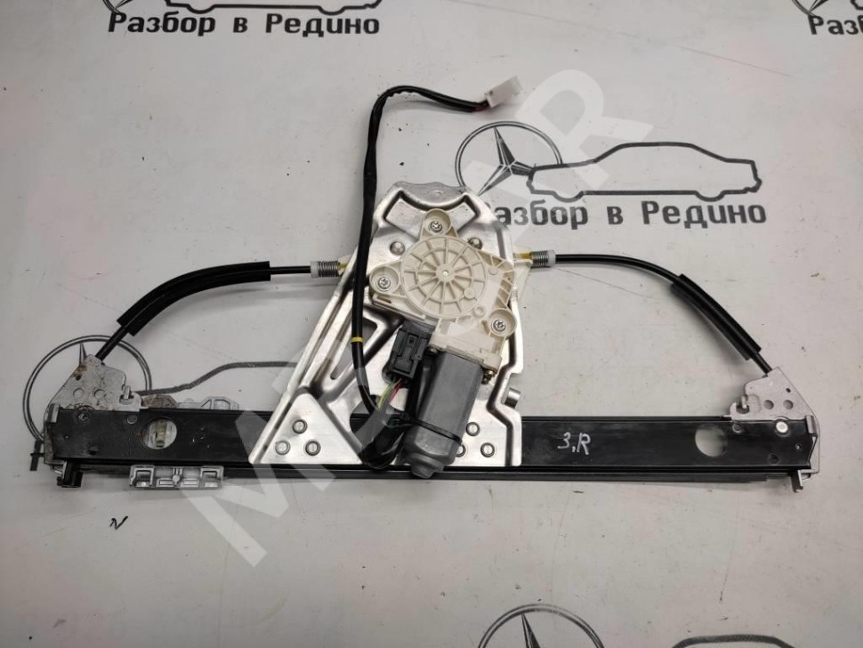 Стеклоподъемник задний правый MERCEDES-BENZ S-класс W220 рестайлинг (2002 - 2005) фото 1 — Разборка Мерседес