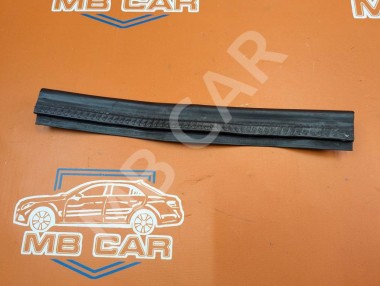 Уплотнитель моторного отсека MERCEDES-BENZ C-класс W204/S204 (2006 - 2011) — Разборка Мерседес
