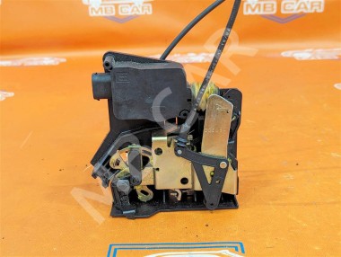 Замок двери задней правой MERCEDES-BENZ Vito W639 (2003 - 2010) — Разборка Мерседес