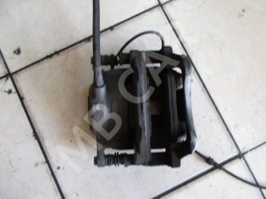 Суппорт передний правый MERCEDES-BENZ CLA-класс C117/X117 рестайлинг (2016 - 2019) — Разборка Мерседес