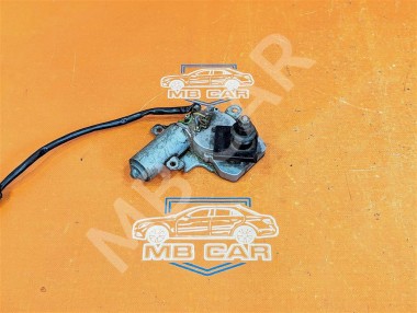 Моторчик дворников задний MERCEDES-BENZ W124 W124/S124/C124/A124 (1984 - 1993) — Разборка Мерседес