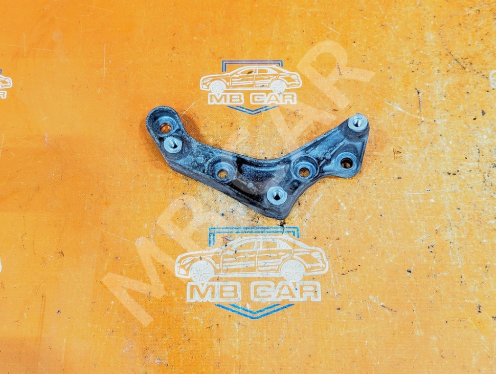 Кронштейн редуктора MERCEDES-BENZ GLK-класс X204 (2008 - 2012) фото 1 &mdash; Разборка Мерседес