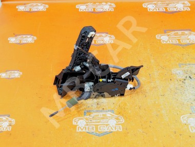 Замок двери передней левой MERCEDES-BENZ C-класс W204/S204 (2006 - 2011) — Разборка Мерседес