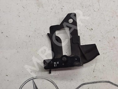 Замок капота MERCEDES-BENZ E-класс W212/S212/C207/A207 (2009 - 2013) — Разборка Мерседес