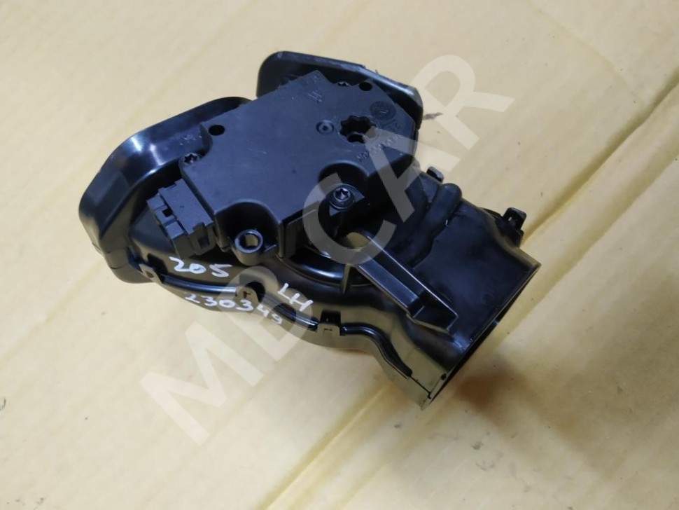 Дефлектор MERCEDES-BENZ C-класс AMG W205/S205/C205/A205 (2014 - 2018) фото 1 — Разборка Мерседес