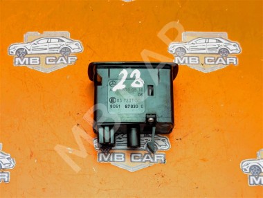 Кнопка стеклоподъемников MERCEDES-BENZ R-класс W251 рестайлинг (2007 - 2010) — Разборка Мерседес