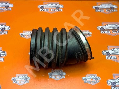 Патрубок воздушный MERCEDES-BENZ E-класс W210/S210 (1995 - 1999) — Разборка Мерседес