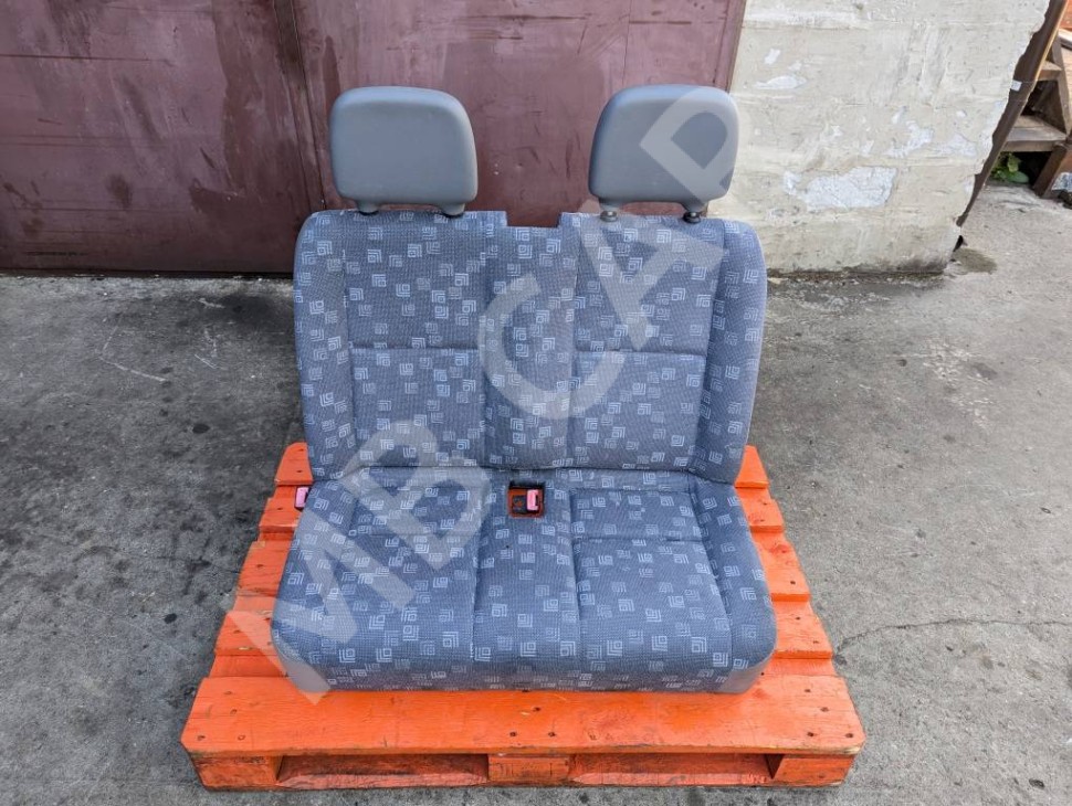 Сиденье переднее левое MERCEDES-BENZ Sprinter W901-905 (1995 - 2006) фото 1 — Разборка Мерседес