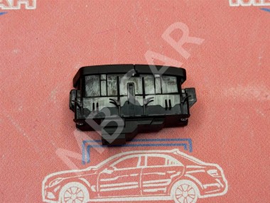 Кнопка центрального замка MERCEDES-BENZ CLS-класс C218/X218 рестайлинг (2014 - 2017) — Разборка Мерседес