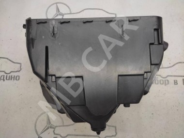 Корпус блока предохранителей MERCEDES-BENZ CLS-класс C219 (2004 - 2008) — Разборка Мерседес